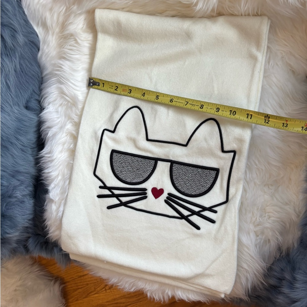 Karl Lagerfeld Cat scarf, White Cat Face Scarf, animal clothing